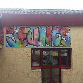 Ne tombez-pas dans le panneau