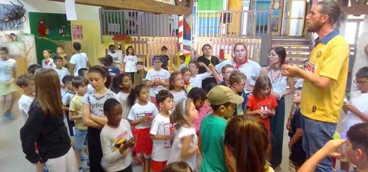 Les Ferias Organisées au Centre de Loisirs par les Ados pour les Plus Jeunes !