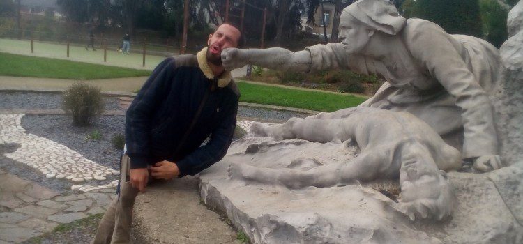 On joue à « statue »…. A Nantes