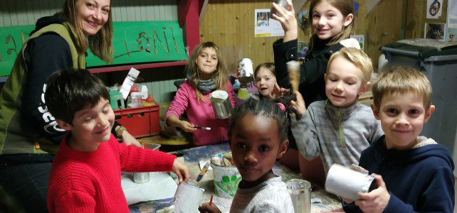 ATELIERS DE NOËL EN FAMILLE AU JARDIN DE TONI ATELIERS DE NOËL EN FAMILLE AU JARDIN DE TONI
