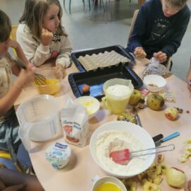 Les Enfants Célèbrent la Semaine du Goût avec la Pomme